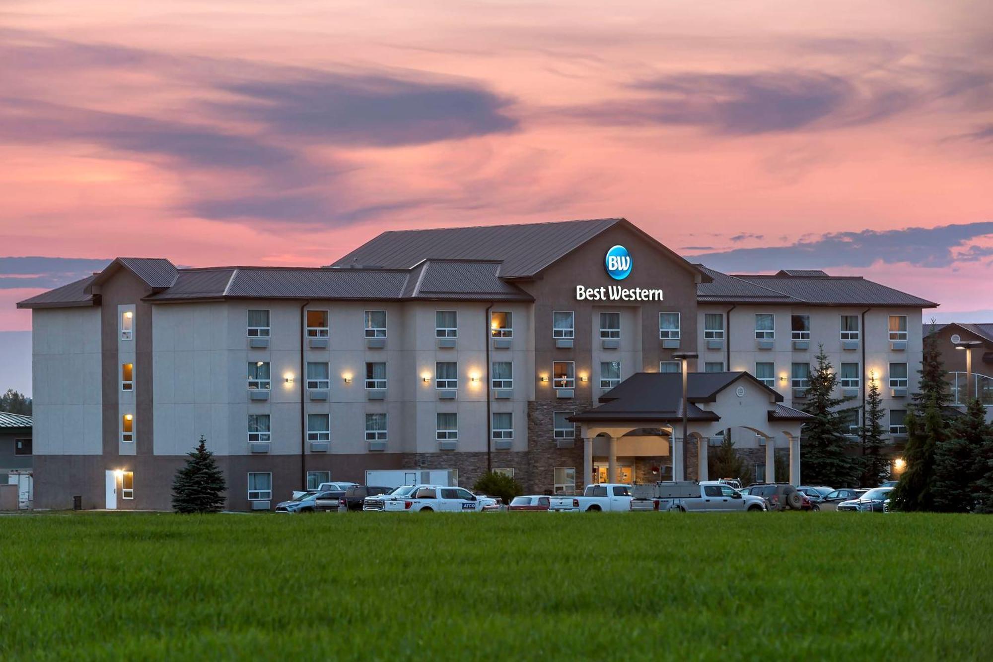 Western Hotel 3*
