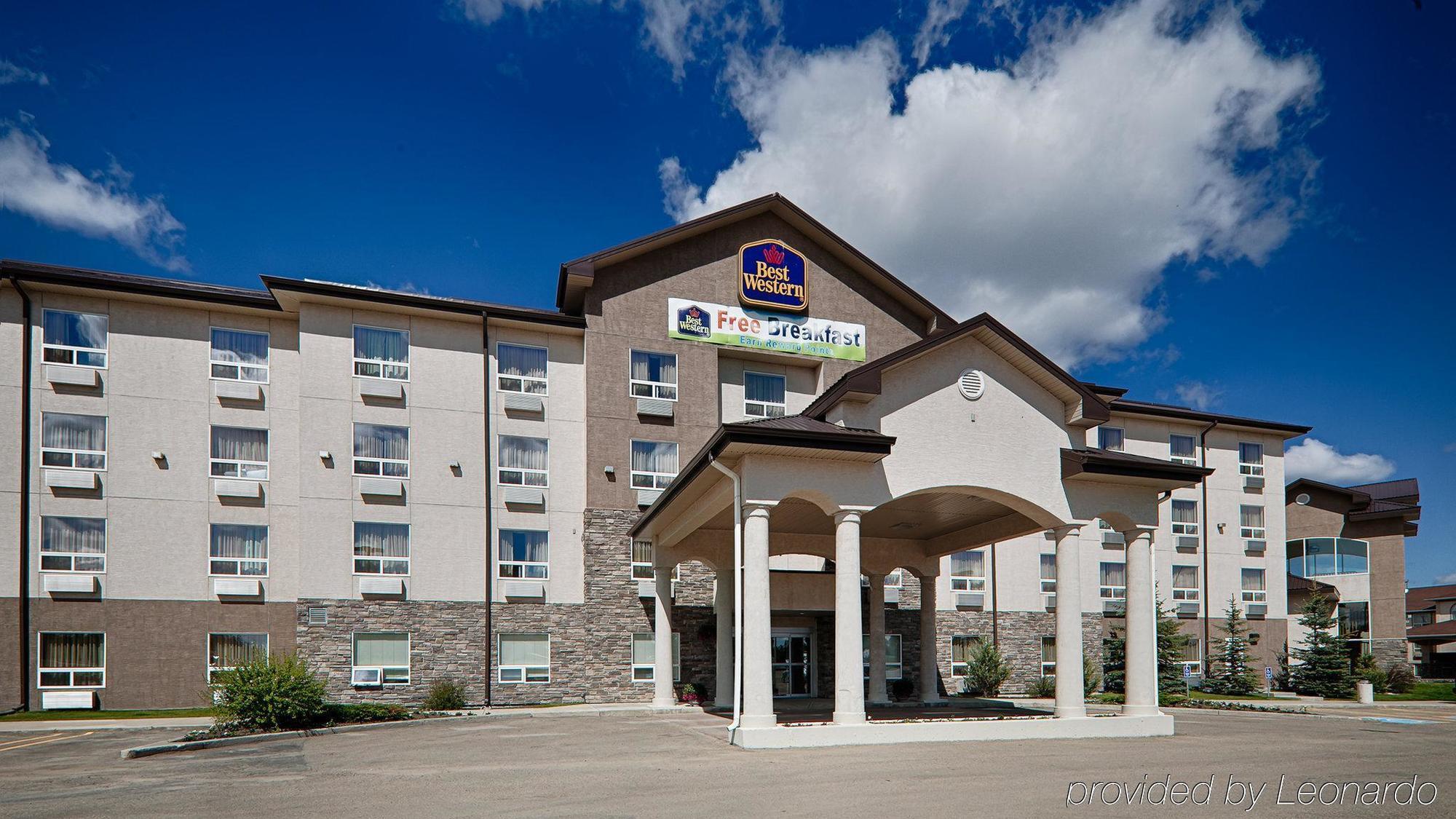 Western 3* Rocky Mountain House